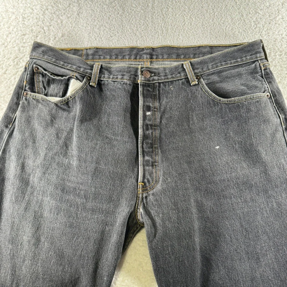 Levis 501‎ Jeans Mens 38x29 (tag 42x32) Black Button Fly Classic Straight Cotton
